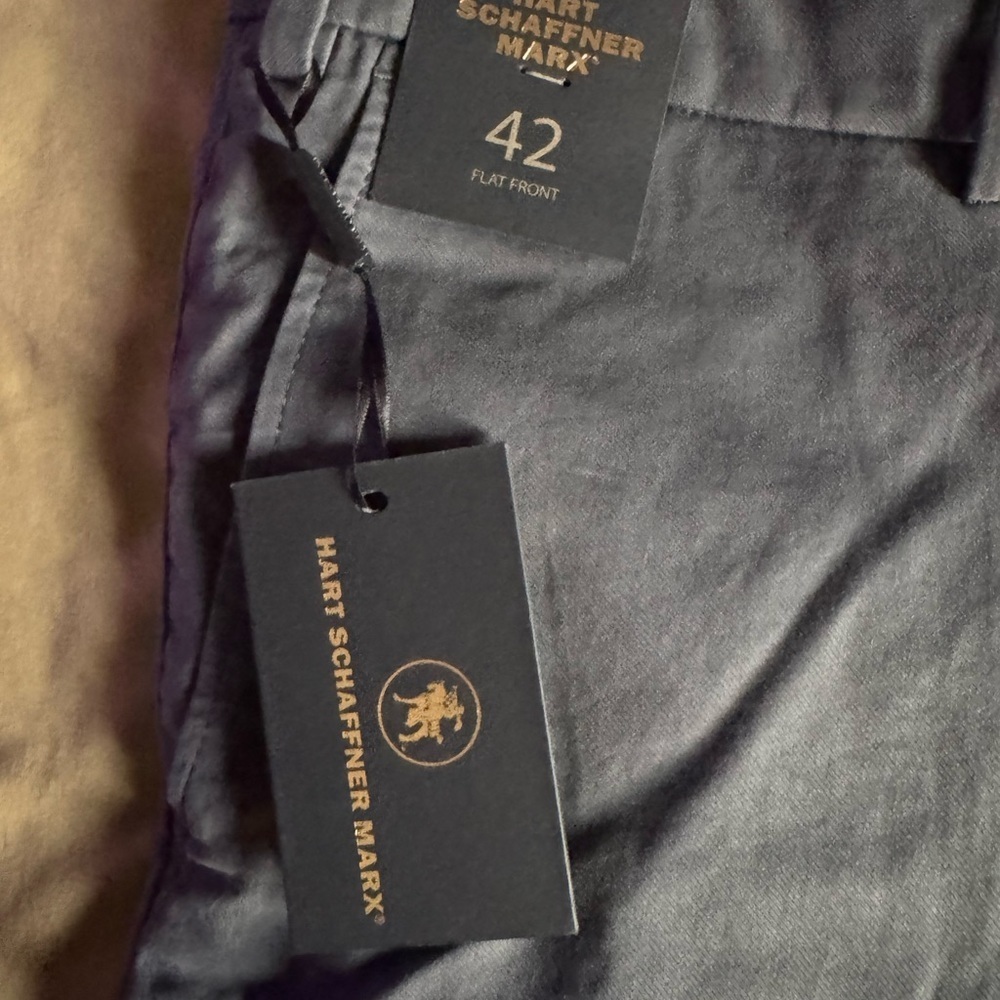 Hart Schaffner Marx flat front chino short - Picture 3 of 7
